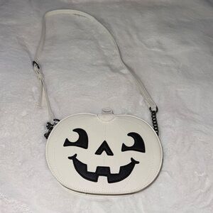 Mad Engine White Pumpkin Jack O'Lantern Crossbody Purse, Cute Halloween Bag NWOT